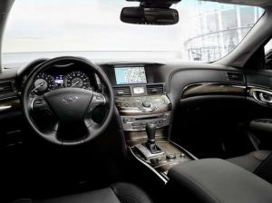 2015 Infiniti Q70L 3.7