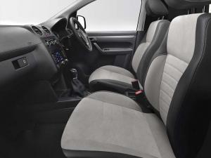 2014 Volkswagen Caddy Black Edition UK)