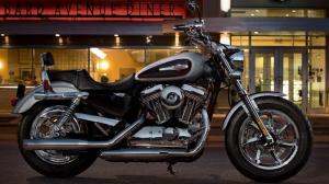 2015 Harley-Davidson Sportster 1200 Custom