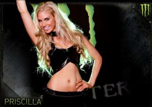 расотки Monster Energy
