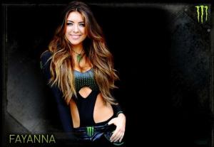 расотки Monster Energy