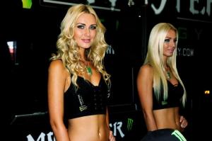 расотки Monster Energy