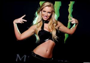 расотки Monster Energy