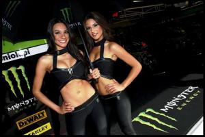 расотки Monster Energy
