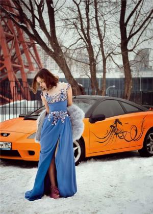 Toyota Celica и очаровательная девушка