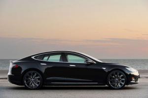 2012 Tesla Model S