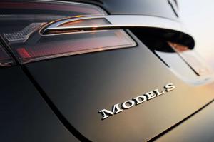 2012 Tesla Model S