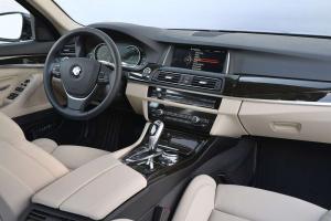 2014 BMW 518d Sedan Luxury Line