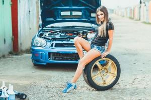 Любимая машина девушки: Subaru