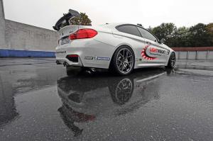 2014 BMW M4 Coupe by Lightweight