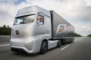 2014 Mercedes-Benz Future Truck 2025