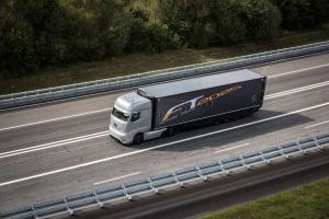 2014 Mercedes-Benz Future Truck 2025