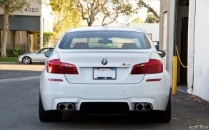 2014 BMW M5 by European Auto Source