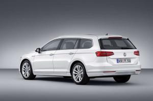 2014 Volkswagen Passat Variant GTE