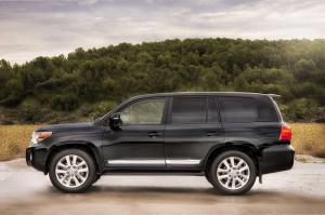 2012 Toyota Land Cruiser 200