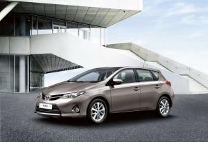 2012 Toyota Auris