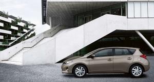 2012 Toyota Auris