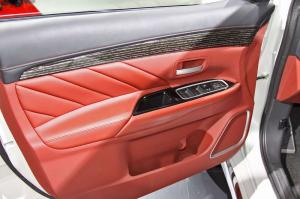 2014 Mitsubishi Outlander PHEV Concept-S Live From Paris 2014