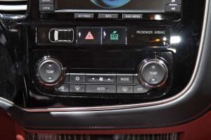 2014 Mitsubishi Outlander PHEV Concept-S Live From Paris 2014