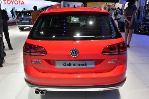 2014 Volkswagen Golf Alltrack Live From Paris 2014