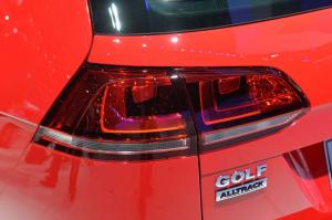 2014 Volkswagen Golf Alltrack Live From Paris 2014