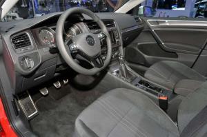 2014 Volkswagen Golf Alltrack Live From Paris 2014