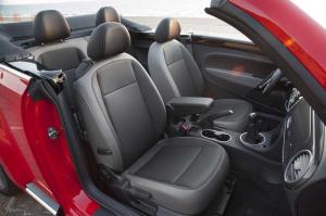 2013 Volkswagen Beetle Cabriolet