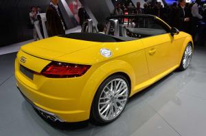 2014 Audi TTS Roadster Live From Paris 2014