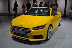 2014 Audi TTS Roadster Live From Paris 2014