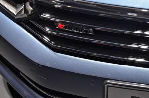 2014 Volkswagen Passat GTE Live From Paris 2014
