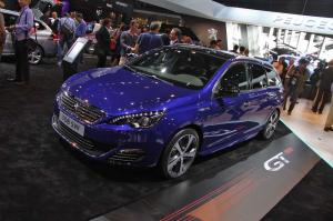 Peugeot показала на автосалоне в Париже «заряженный» 308-й