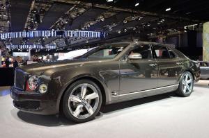 2014 Bentley Mulsanne Speed Live From Paris 2014