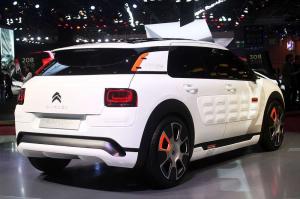 2014 Citroen C4 Cactus Airflow 2L Concept Live From Paris 2014
