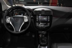 2014 Nissan Pulsar Live From Paris 2014