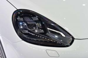 2014 Porsche Cayenne S E-Hybrid Live From Paris 2014
