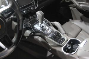 2014 Porsche Cayenne S E-Hybrid Live From Paris 2014