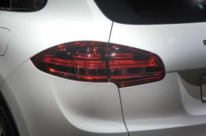 2014 Porsche Cayenne S E-Hybrid Live From Paris 2014
