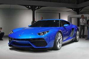 2015 Lamborghini Asterion LPI 910-4 Live From Paris 2014