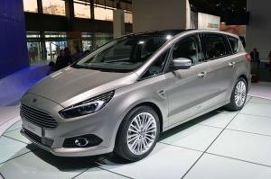 2014 Ford S-Max Live From Paris 2014