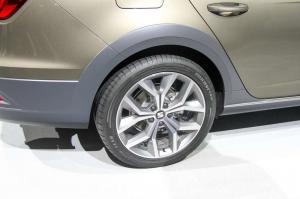 2014 Seat Leon X-Perience Live From Paris 2014