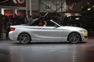 2014 BMW 2-Series Cabriolet Live From Paris 2014
