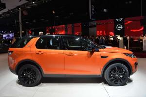 2014 Land Rover Discovery Sport Live From Paris 2014