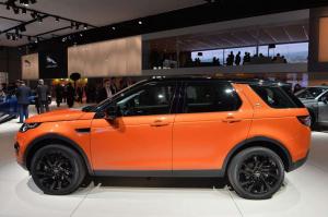2014 Land Rover Discovery Sport Live From Paris 2014