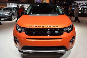 2014 Land Rover Discovery Sport Live From Paris 2014