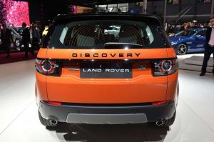 2014 Land Rover Discovery Sport Live From Paris 2014