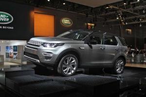 2014 Land Rover Discovery Sport Live From Paris 2014