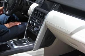 2014 Land Rover Discovery Sport Live From Paris 2014