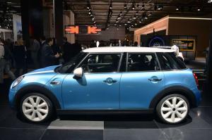 2015 Mini Hardtop 5-Door Live From Paris 2014
