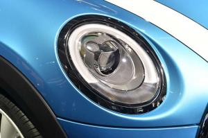 2015 Mini Hardtop 5-Door Live From Paris 2014