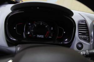 2014 Renault Espace Live From Paris 2014